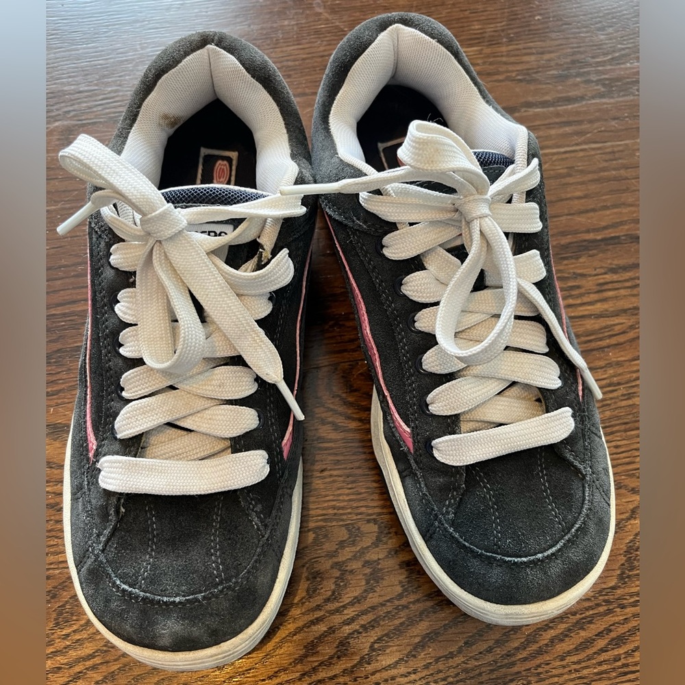 Vintage Sketchers